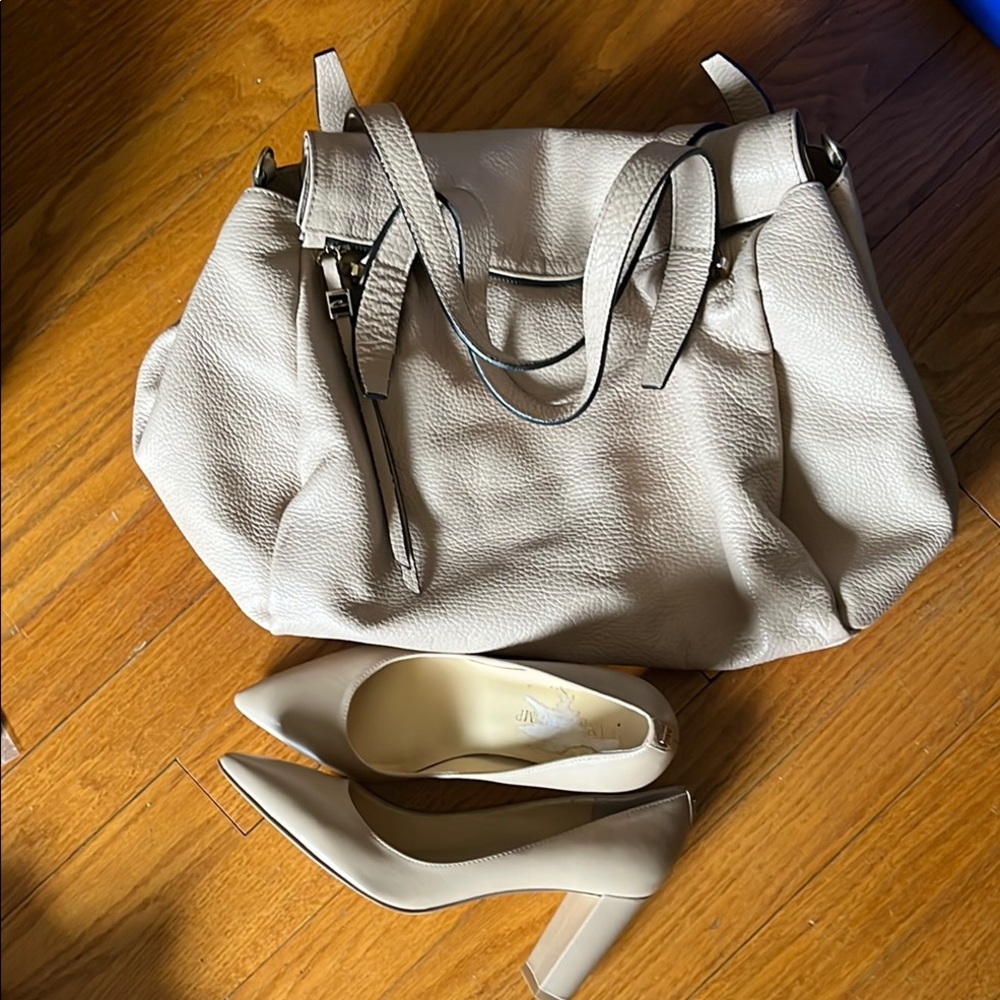 Chic Italian Leather Handbag and matching Heels Set. Great Condition.